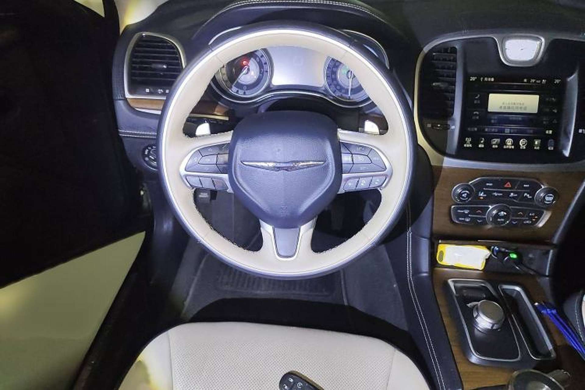 Used Chrysler 300C 2016 3.0L Supreme Edition Steering Wheel