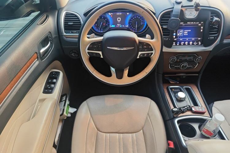 Used Chrysler 300C 2016 3.0L Supreme Edition Steering Wheel