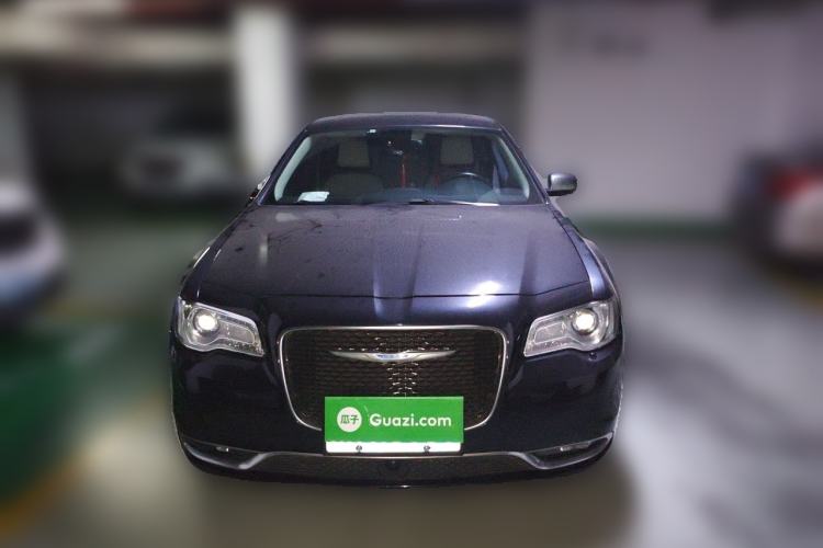 Used Chrysler 300C 2016 3.0L Supreme Edition Front