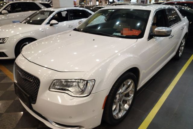 Used Chrysler 300C 2016 3.0L Supreme Edition