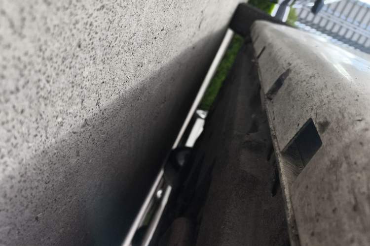 Used Chrysler 300C 2016 3.0L Supreme Edition Chassis Front Right