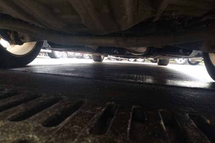 Used Chrysler 300C 2016 3.0L Supreme Edition Chassis Rear