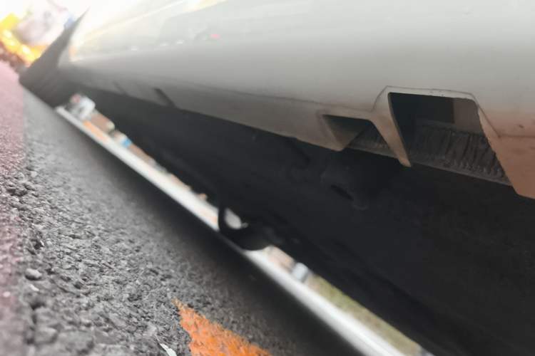 Used Chrysler 300C 2016 3.0L Supreme Edition Chassis Rear Left