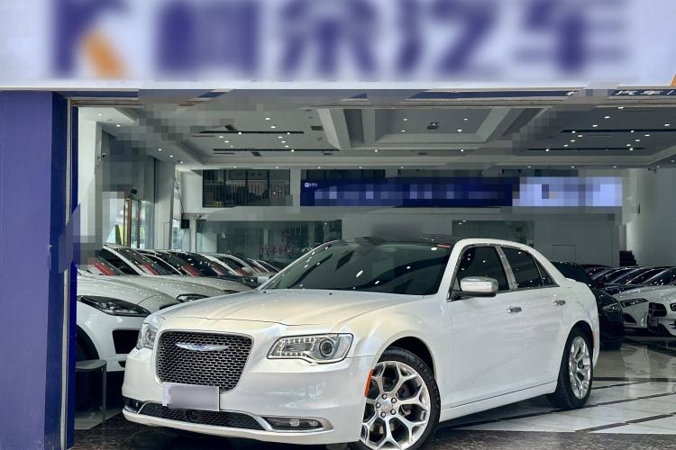Used Chrysler 300C 2016 3.0L Supreme Edition Exterior 1