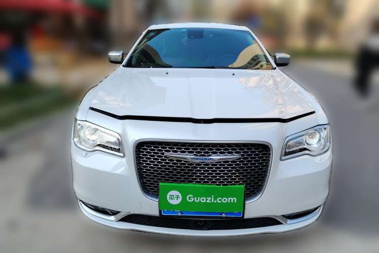 Used Chrysler 300C 2016 3.0L Supreme Edition Front