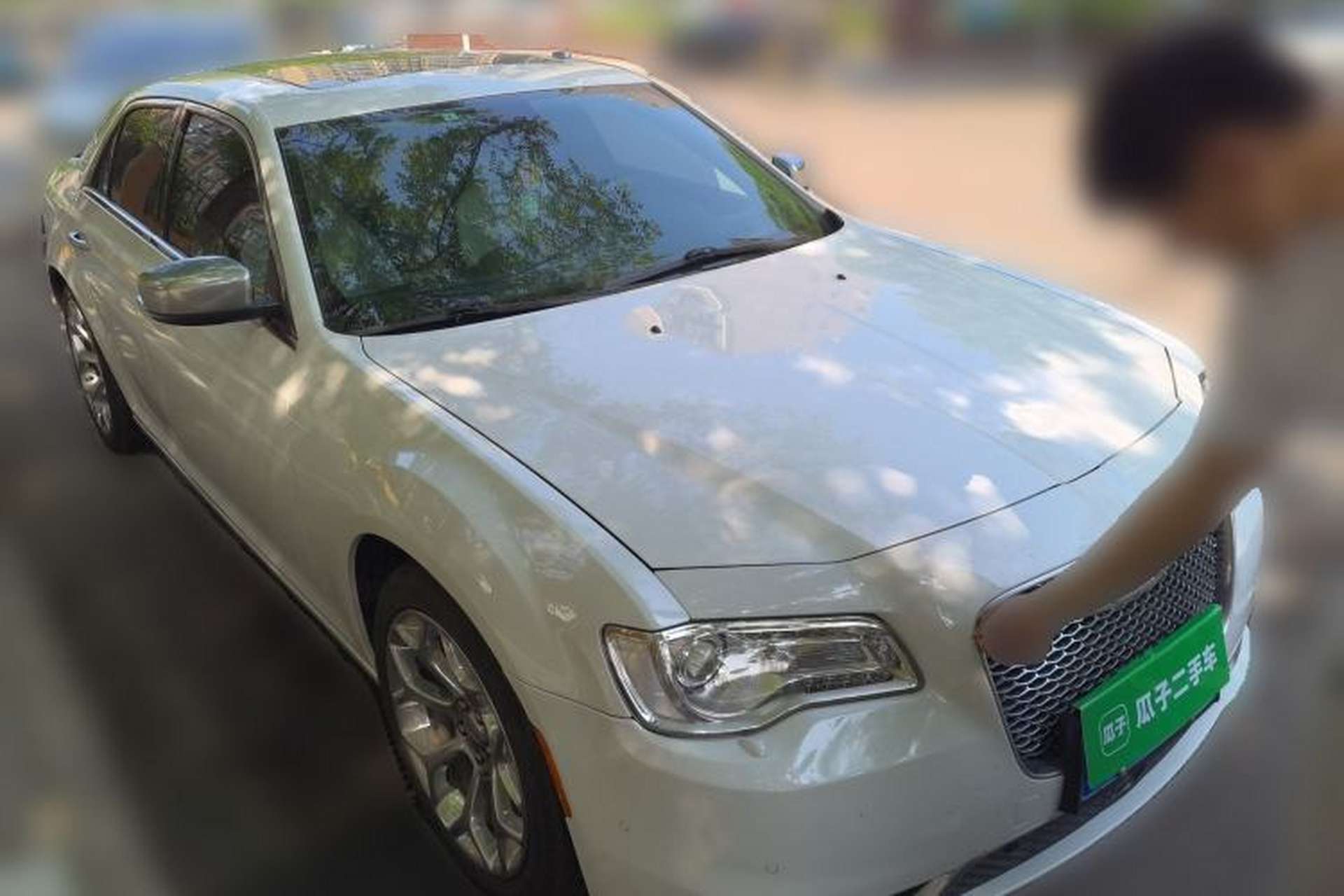 Used Chrysler 300C 2016 3.0L Supreme Edition Front Right 45 Deg