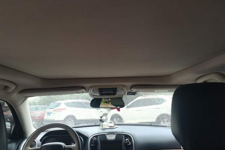 Used Chrysler 300C 2016 3.0L Supreme Edition Headliner