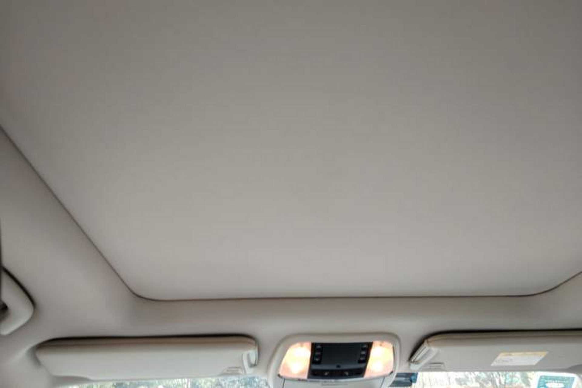 Used Chrysler 300C 2016 3.0L Supreme Edition Headliner