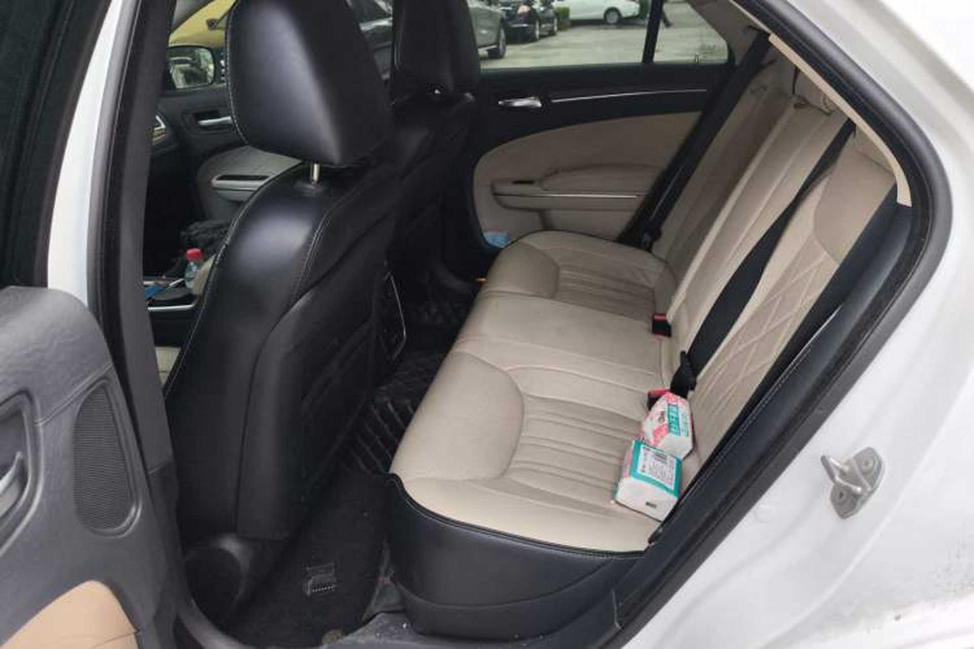 Used Chrysler 300C 2016 3.0L Supreme Edition Left Rear Seat