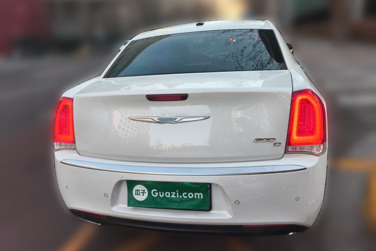 Used Chrysler 300C 2016 3.0L Supreme Edition Rear