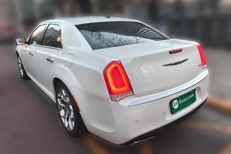 Used Chrysler 300C 2016 3.0L Supreme Edition Rear Left 45 Deg