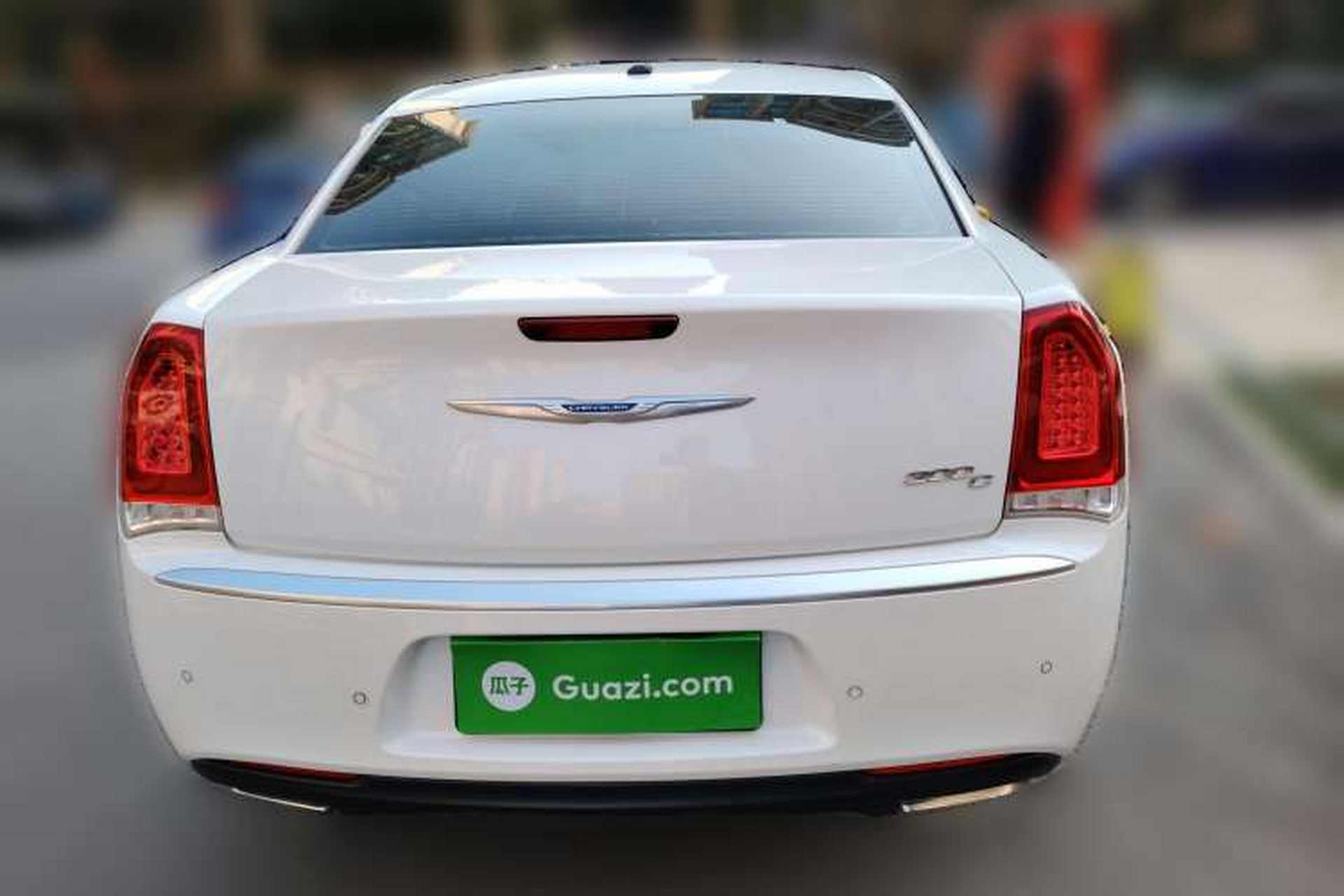 Used Chrysler 300C 2016 3.0L Supreme Edition Rear