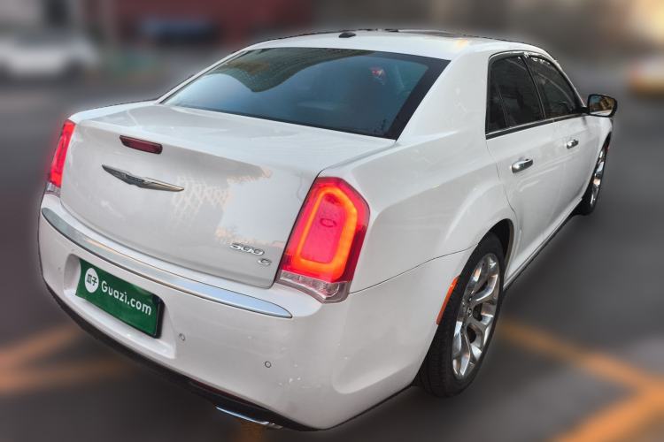 Used Chrysler 300C 2016 3.0L Supreme Edition Rear Right 45 Deg
