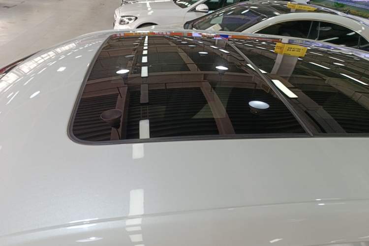 Used Chrysler 300C 2016 3.0L Supreme Edition Roof