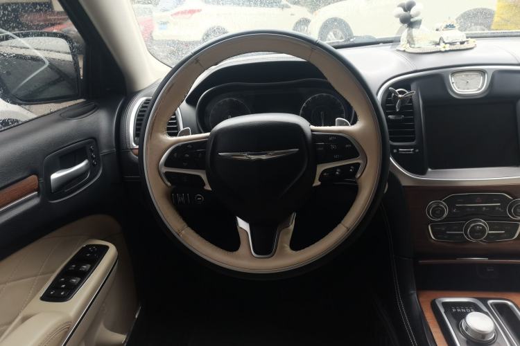 Used Chrysler 300C 2016 3.0L Supreme Edition Steering Wheel