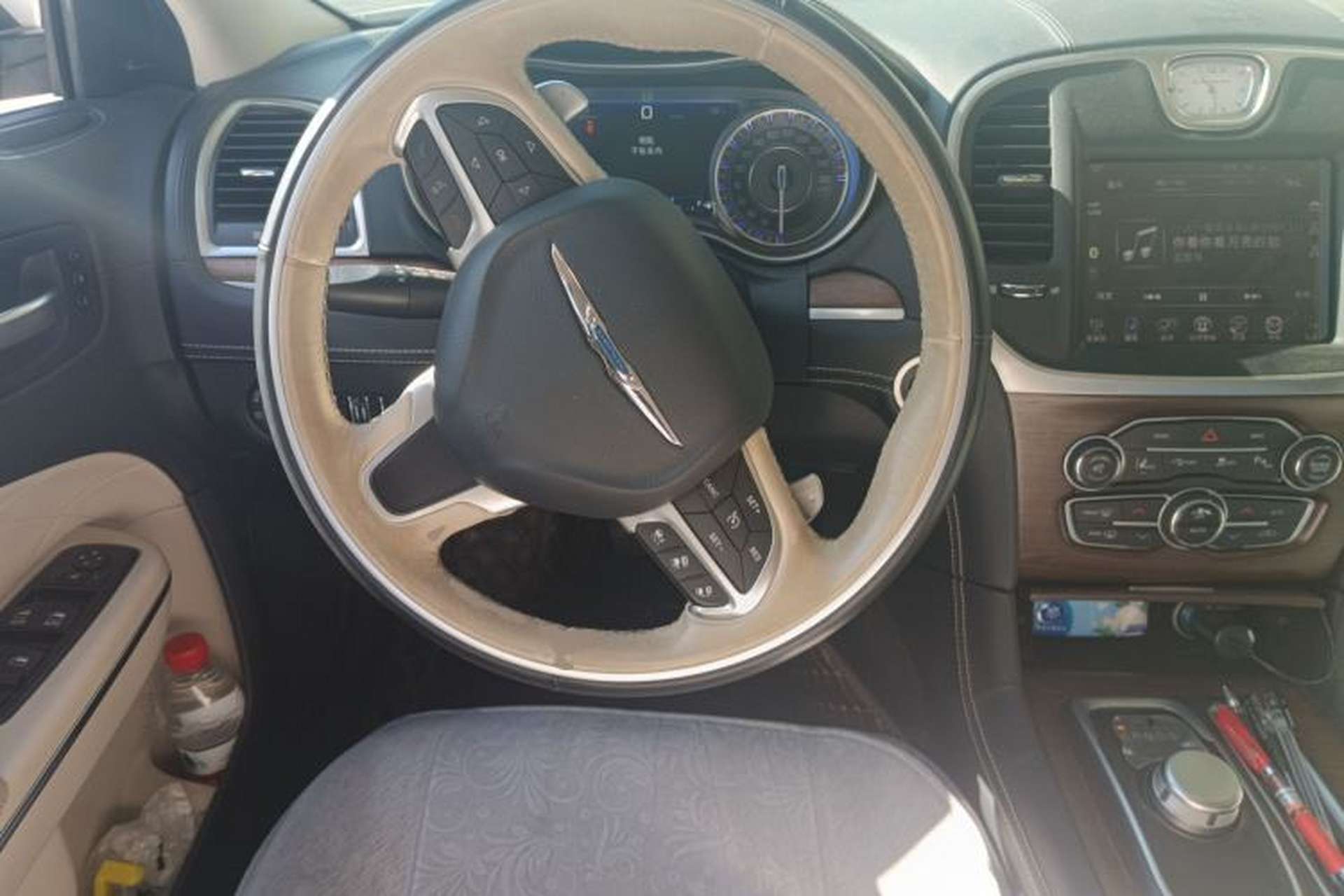 Used Chrysler 300C 2016 3.0L Supreme Edition Steering Wheel