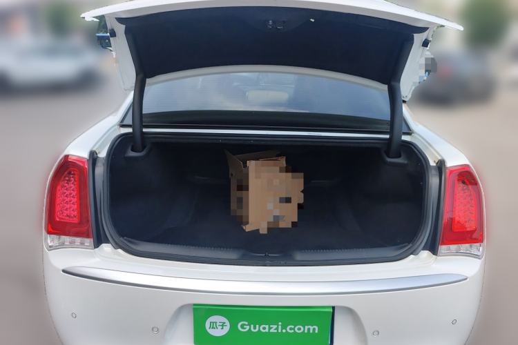 Used Chrysler 300C 2016 3.0L Supreme Edition Trunk