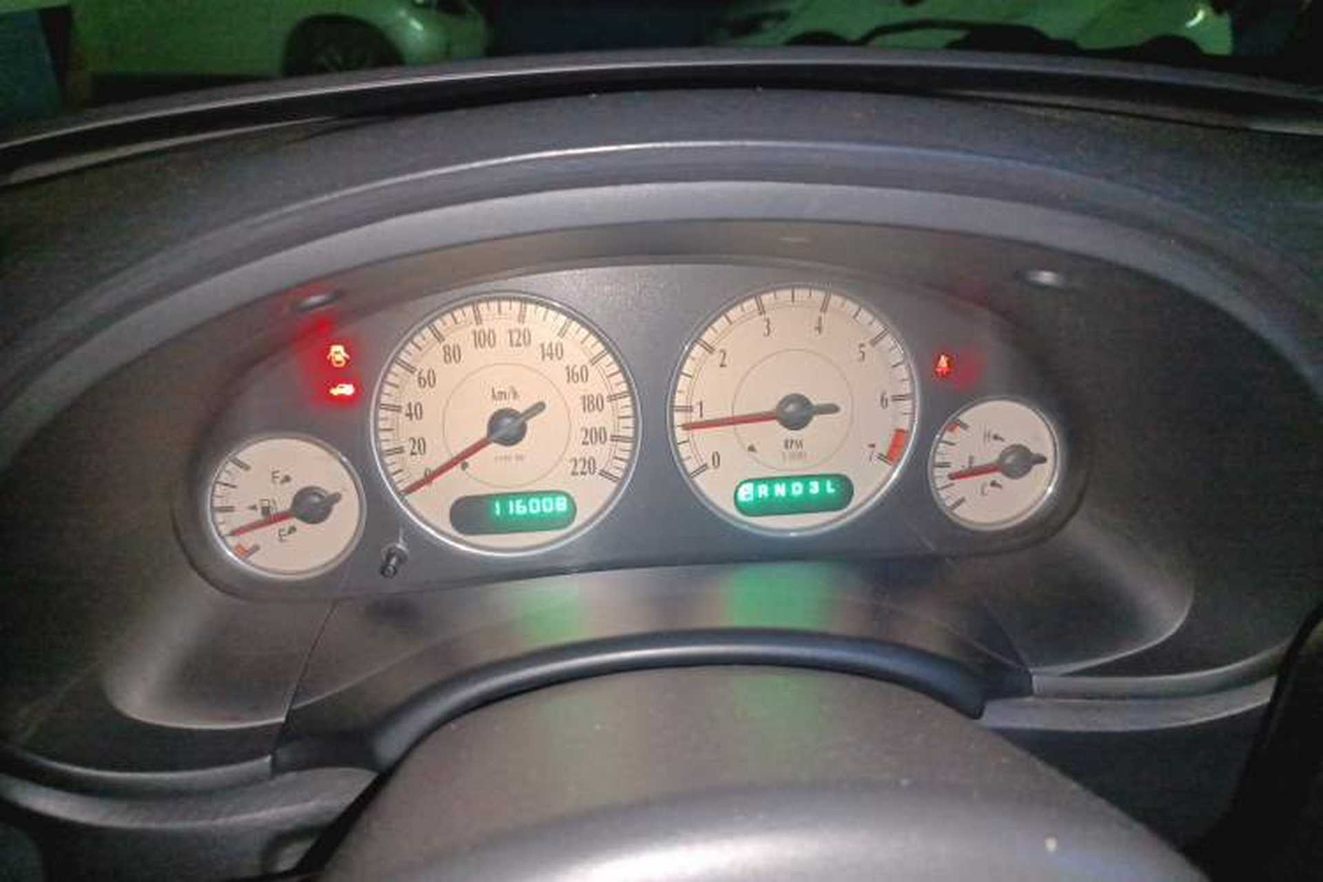 Used Chrysler Grand Voyager  Instrument Cluster