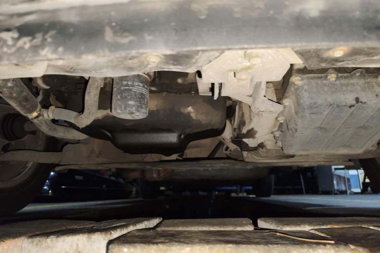 Used Chrysler Grand Voyager 2007 3.3L Business Edition Chassis Front