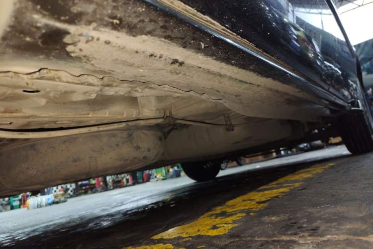 Used Chrysler Grand Voyager 2007 3.3L Business Edition Chassis Front Left