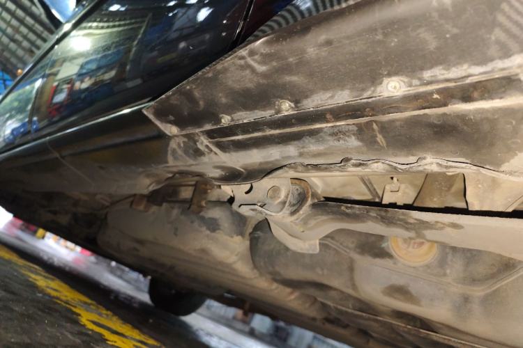 Used Chrysler Grand Voyager 2007 3.3L Business Edition Chassis Rear Left