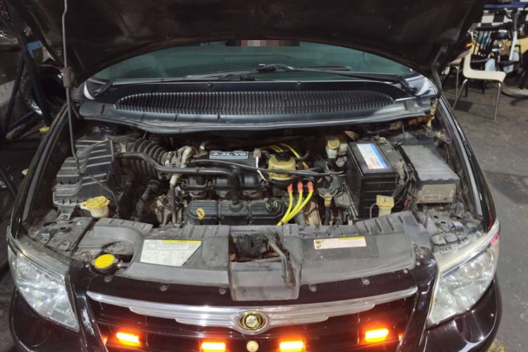 Used Chrysler Grand Voyager 2007 3.3L Business Edition Engine Bay