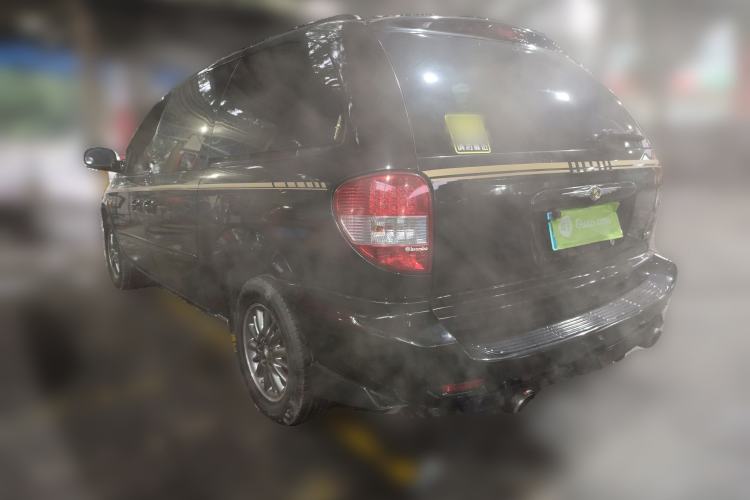 Used Chrysler Grand Voyager 2007 3.3L Business Edition Rear Left 45 Deg