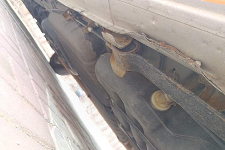 Used Chrysler Grand Voyager  Chassis Rear Left