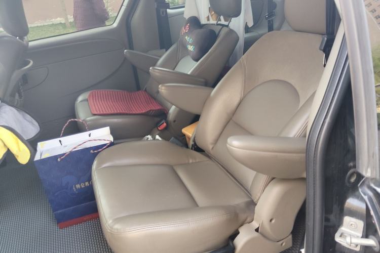 Used Chrysler Grand Voyager 2012 3.0L Ultimate Edition Left Rear Seat