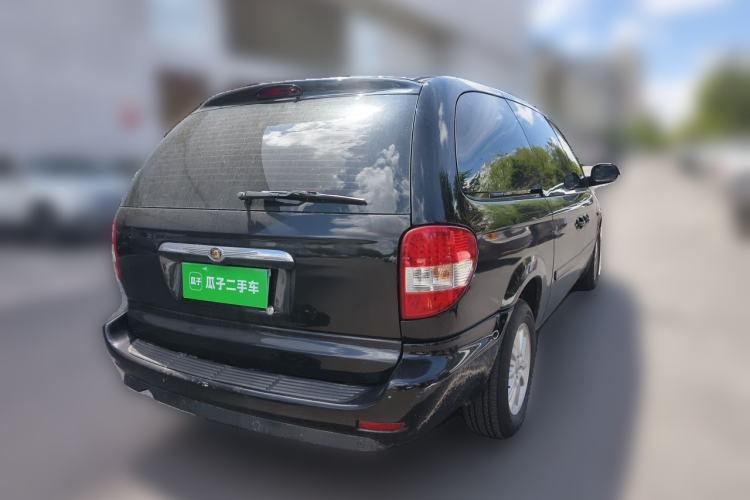 Used Chrysler Grand Voyager 2012 3.0L Classic Edition Rear Right 45 Deg