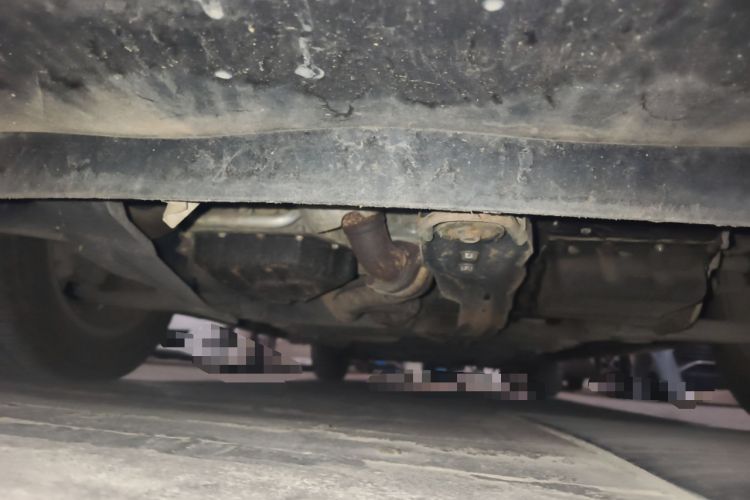 Used Chrysler Grand Voyager 2013 3.6L Luxury Edition Chassis Front