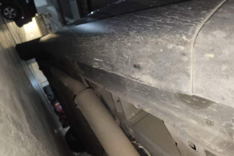 Used Chrysler Grand Voyager 2013 3.6L Luxury Edition Chassis Front Right