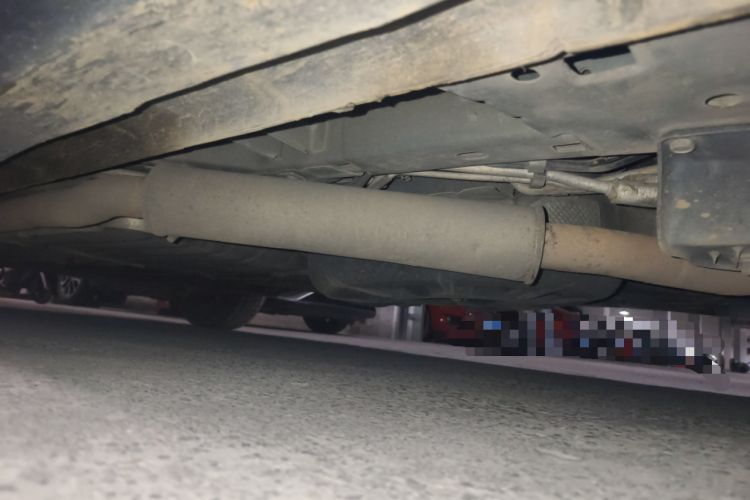 Used Chrysler Grand Voyager 2013 3.6L Luxury Edition Chassis Front Right