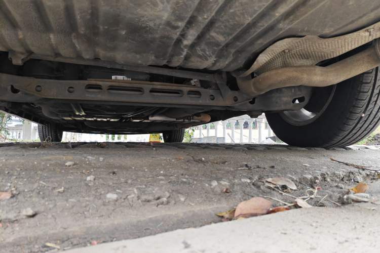 Used Chrysler Grand Voyager 2013 3.6L Luxury Edition Chassis Rear