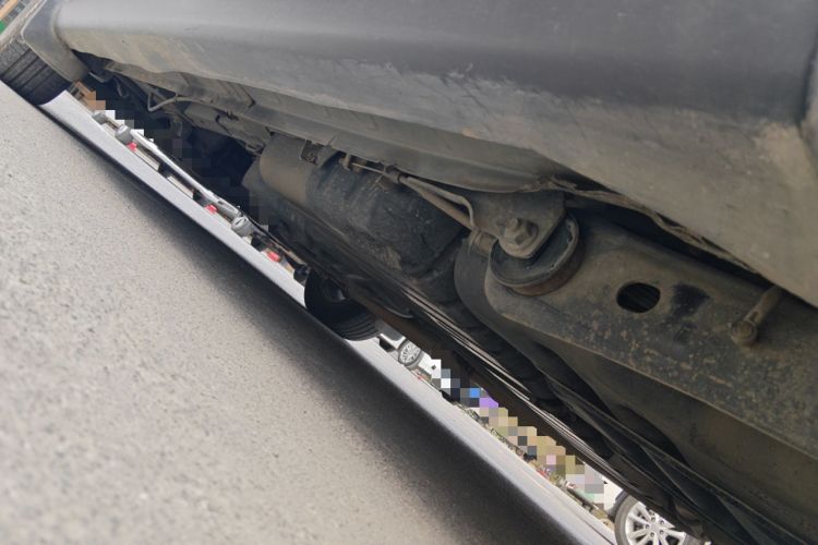 Used Chrysler Grand Voyager 2013 3.6L Luxury Edition Chassis Rear Left