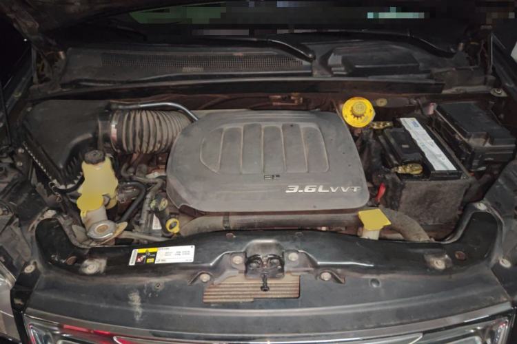 Used Chrysler Grand Voyager 2013 3.6L Luxury Edition Engine Bay