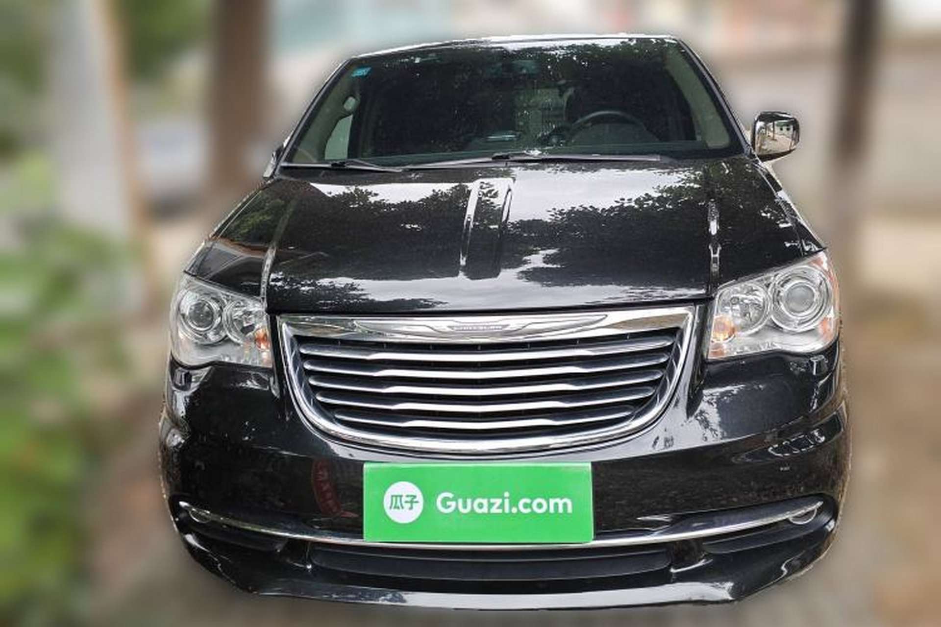Used Chrysler Grand Voyager 2013 3.6L Luxury Edition Front