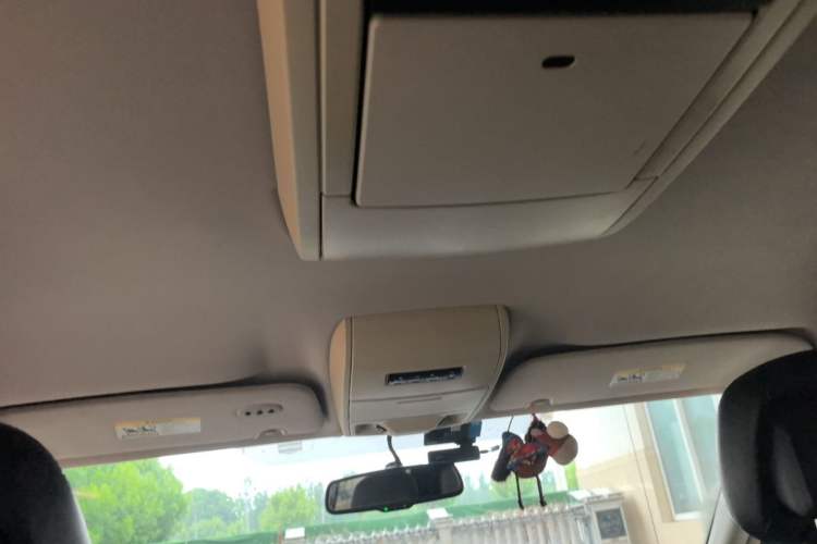 Used Chrysler Grand Voyager  Headliner