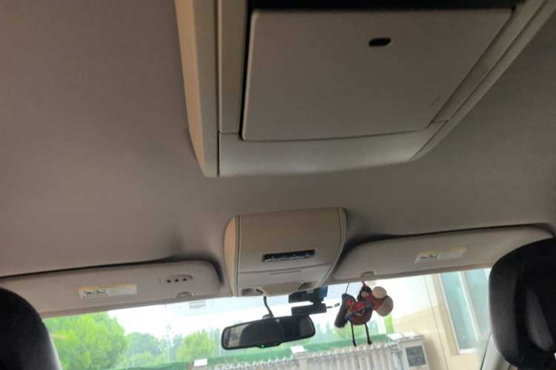 Used Chrysler Grand Voyager  Headliner