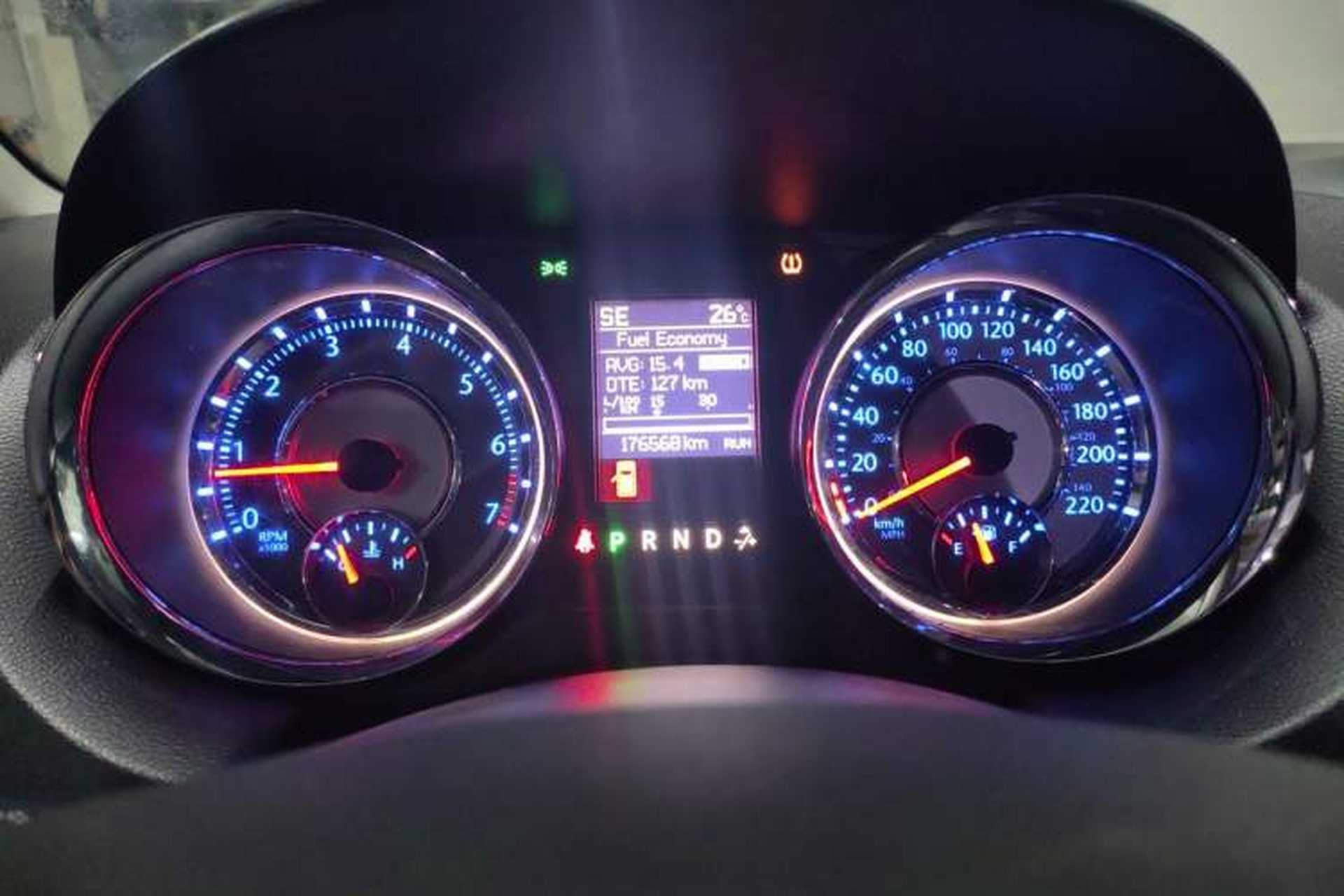 Used Chrysler Grand Voyager 2013 3.6L Luxury Edition Instrument Cluster