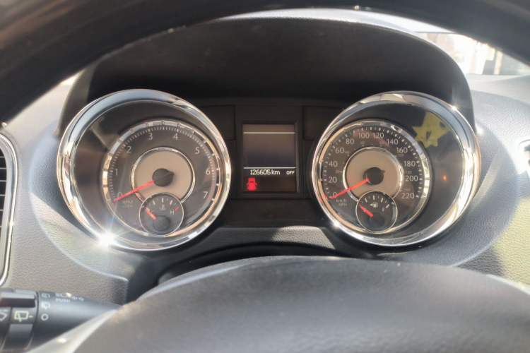 Used Chrysler Grand Voyager 2013 3.6L Luxury Edition Instrument Cluster