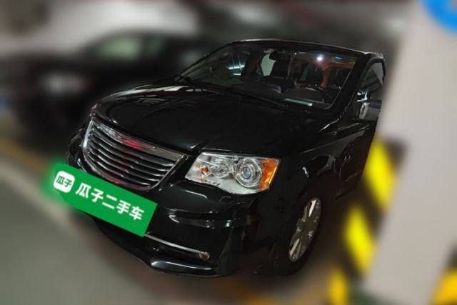 Used Chrysler Grand Voyager 2013 3.6L Luxury Edition