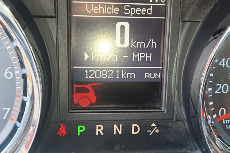 Used Chrysler Grand Voyager 2013 3.6L Luxury Edition Odometer Close Up