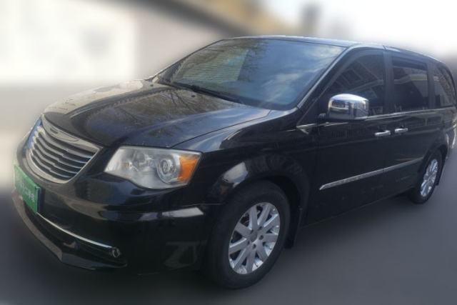 Used Chrysler Grand Voyager 2013 3.6L Luxury Edition