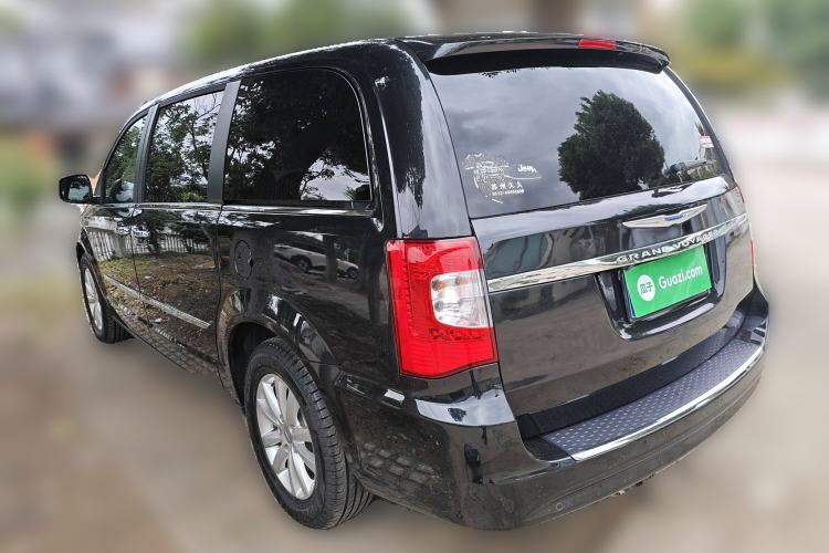 Used Chrysler Grand Voyager 2013 3.6L Luxury Edition Rear Left 45 Deg