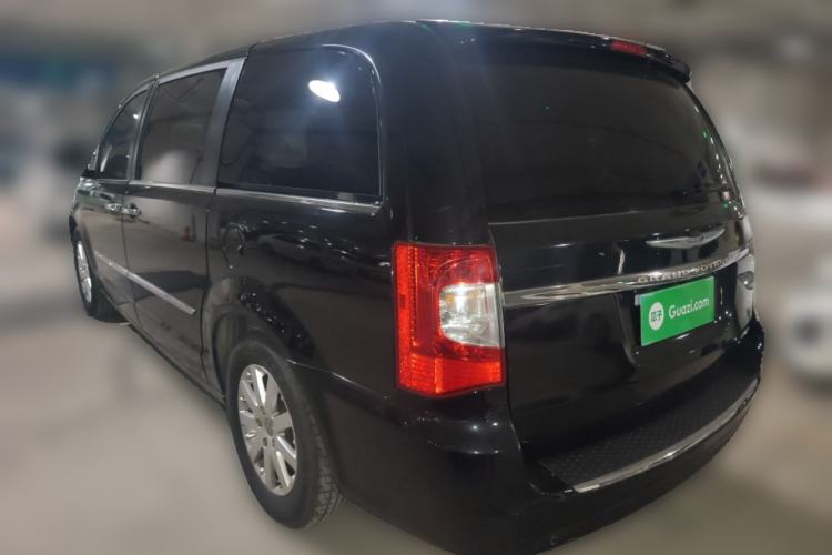 Used Chrysler Grand Voyager 2013 3.6L Luxury Edition Rear Left 45 Deg