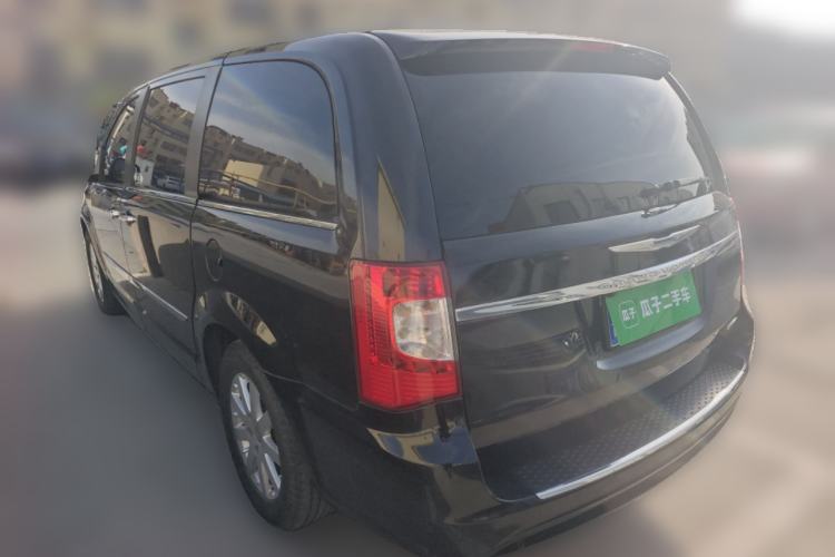 Used Chrysler Grand Voyager 2013 3.6L Luxury Edition Rear Left 45 Deg