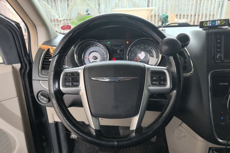 Used Chrysler Grand Voyager  Steering Wheel