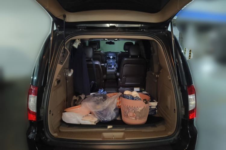 Used Chrysler Grand Voyager 2013 3.6L Luxury Edition Trunk