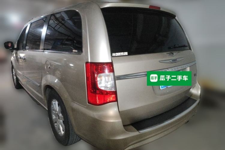 Used Chrysler Grand Voyager 2013 3.6L Luxury Edition Rear Left 45 Deg